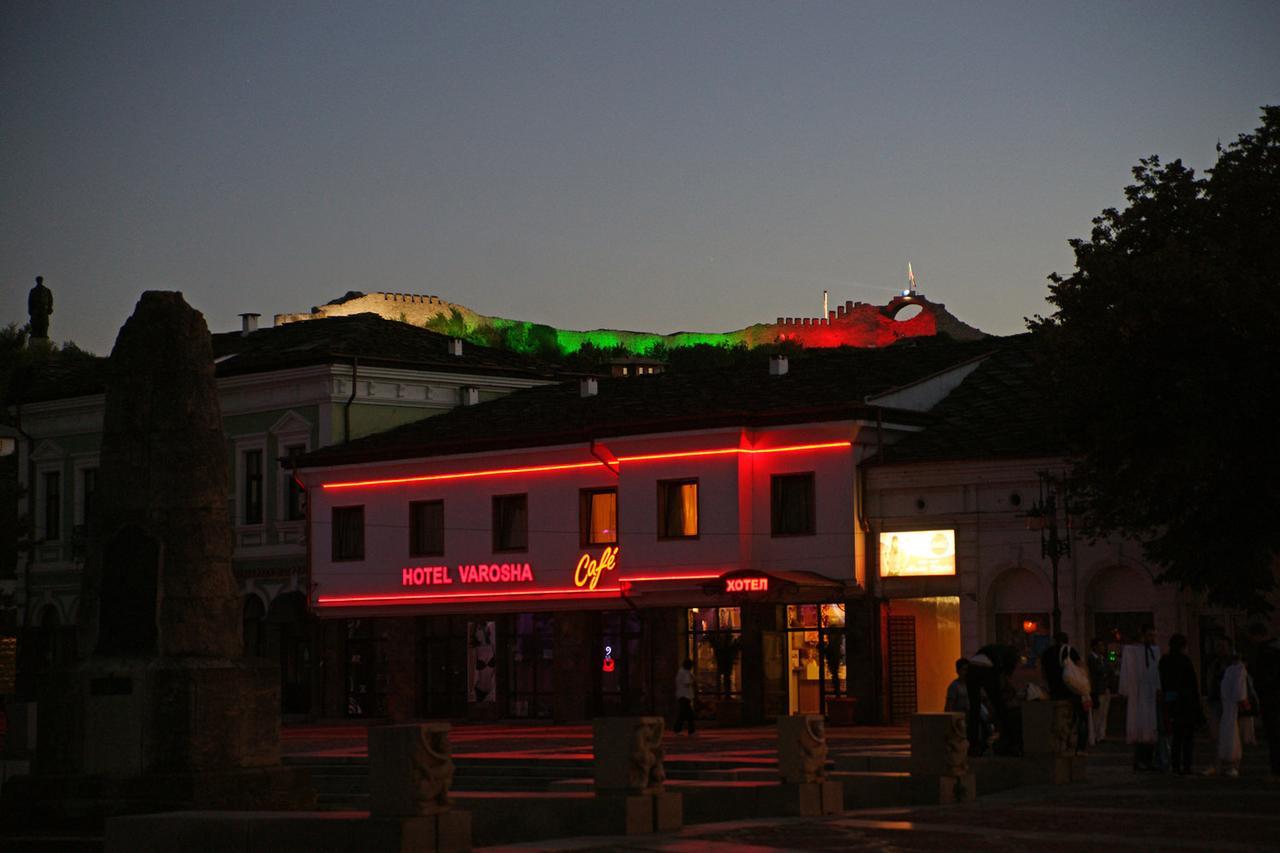 Hotel Varosha Lovech Esterno foto